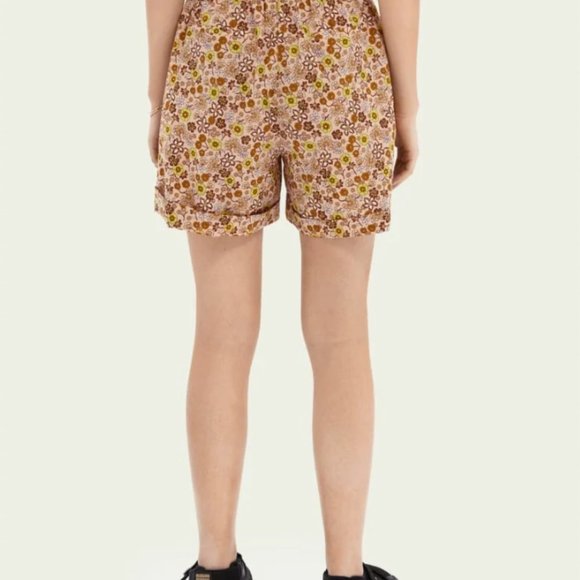 SCOTCH AND SODA, WOMEN'S FLORAL SHORTS (FLORAL BROWN) - Picture 1 of 4